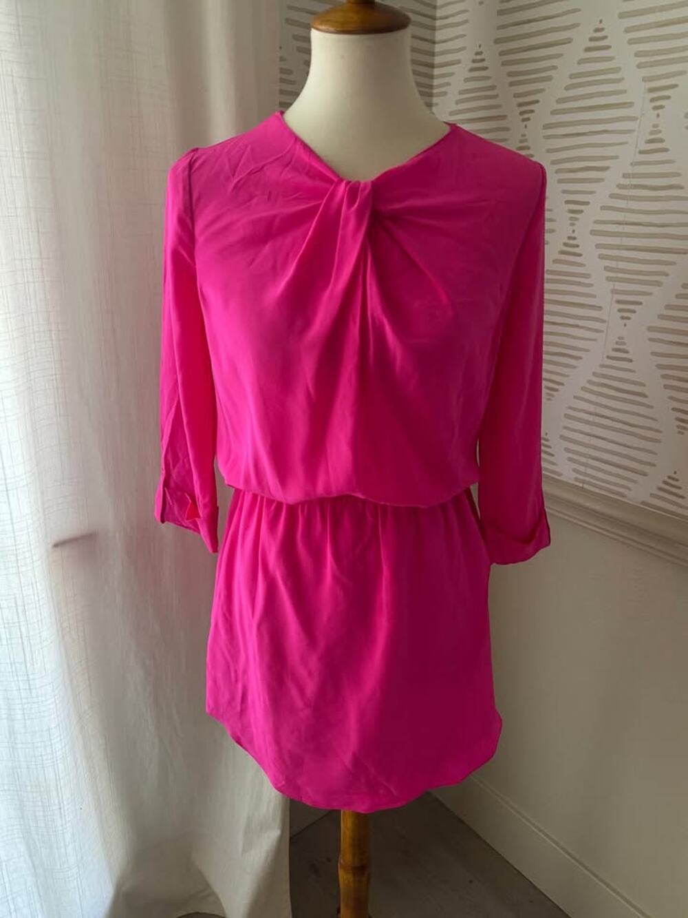 Rory Beca Women’s XS Hot Pink 100% Silk Long Sleeve Mini Dress